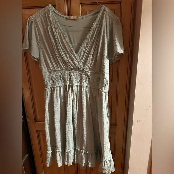 Size M sage / mint green Altered State Dress - Picture 3 of 6